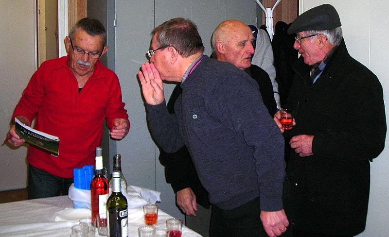 2011-01-02 07 Y aura-t-il assez.JPG